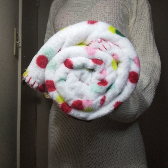 Holiday time super soft plush throw - Picture 2 of 5